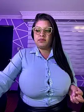 MiiaaJoness on StripChat