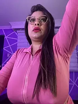 MiiaaJoness on StripChat