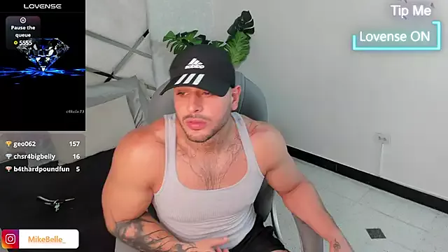 Offline mike_belle on StripChat