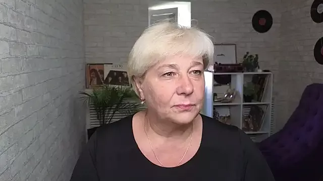 Offline Milana_Milky on StripChat