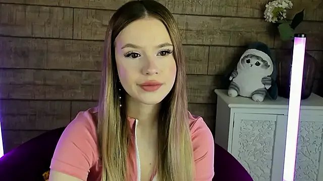 MilanaBalmain on StripChat