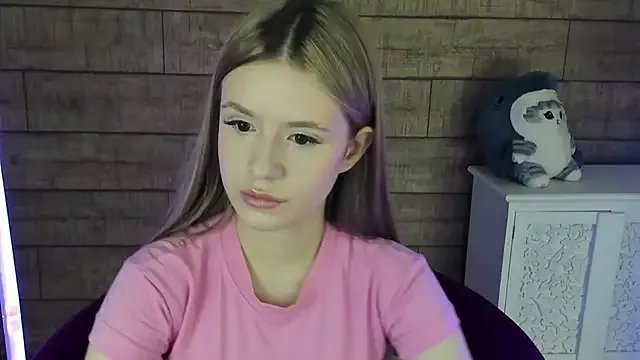 MilanaBalmain on StripChat