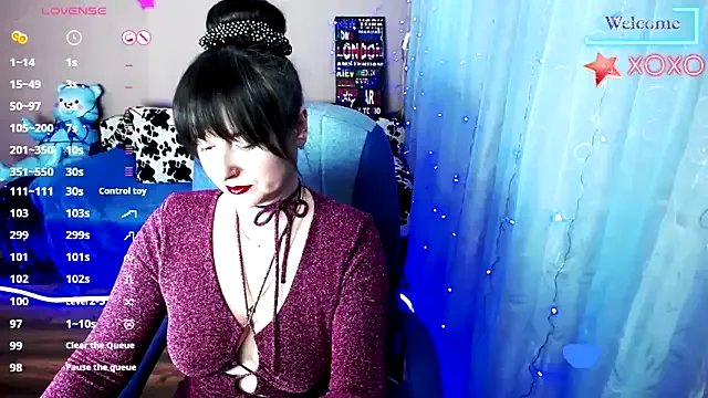 MilaRay on StripChat