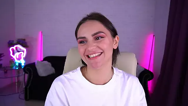 Offline MilashaLovely on StripChat