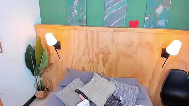 milavega_ on StripChat