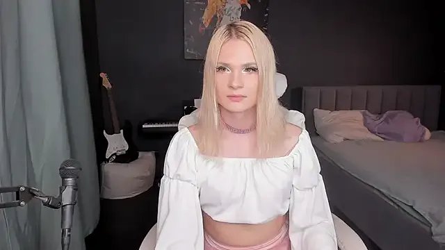 Milena_marshmalows on StripChat