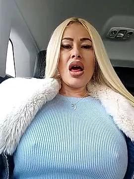 MILFBARBY on StripChat