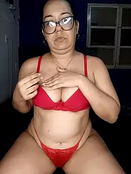 MilfTentasion on StripChat