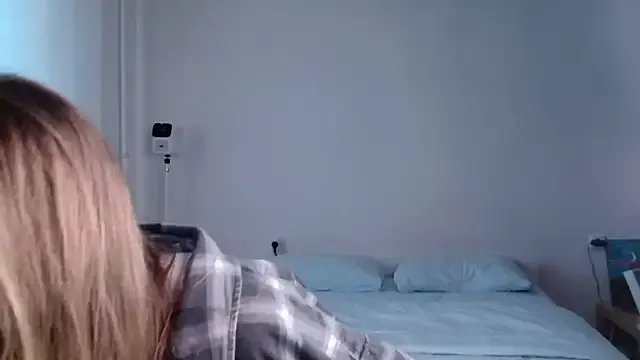 Milky___Way on StripChat