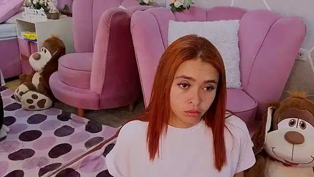 MilleyJones — Spit on your dick 