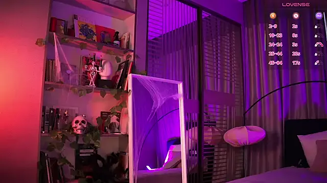 Offline mind_game on StripChat