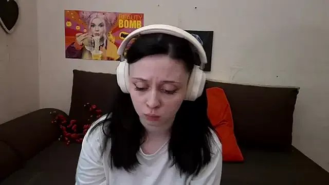 MindyMinty on StripChat