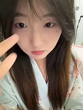 Offline minnie566 on StripChat