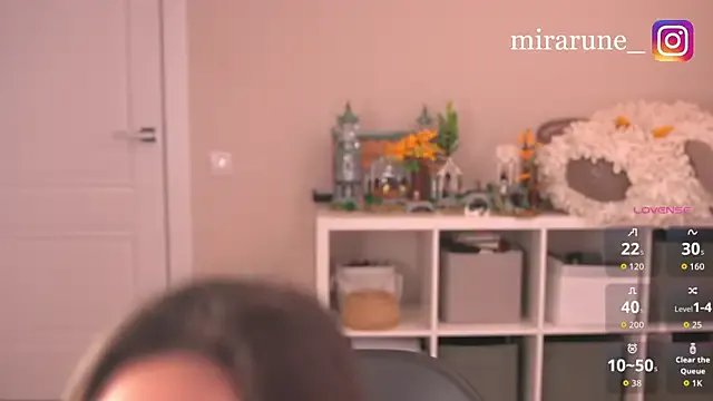 Mirarune on StripChat
