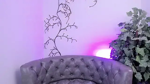 miss__allison on StripChat