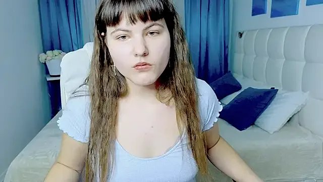 Miss__Poly on StripChat