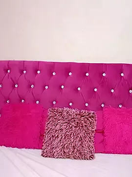 Offline Miss_Moriah on StripChat