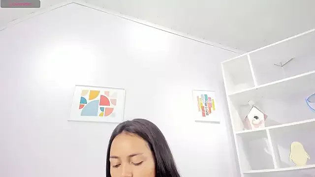 miss_soffi_ on StripChat