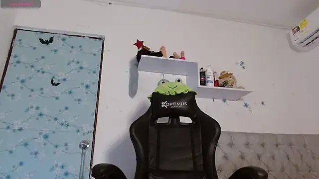 miss_valery2 on StripChat