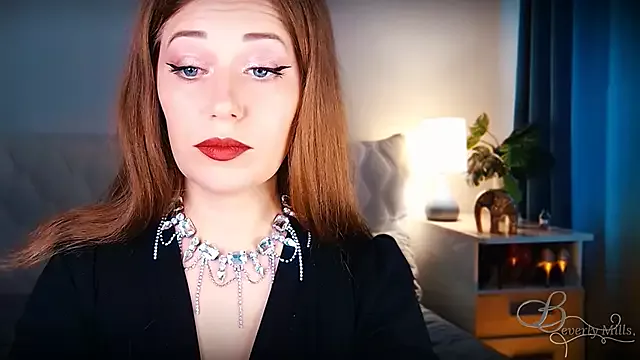 Offline MissBeverlyMills on StripChat