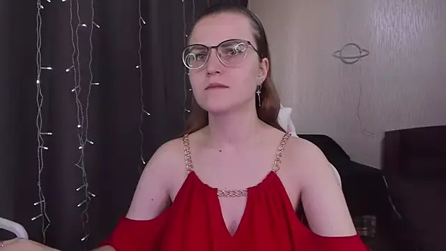 MissBrightShine on StripChat