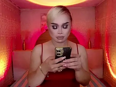 MissChannelX on StripChat