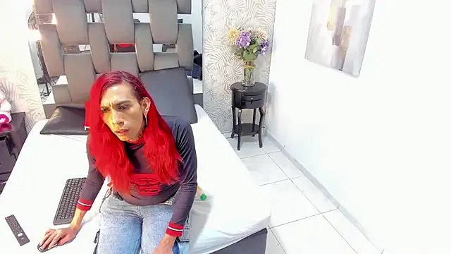 MissDiabla_ on StripChat