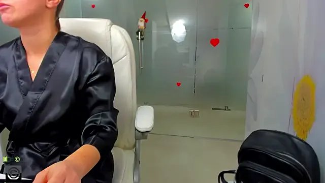 missdominna on StripChat