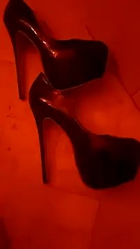 Mistress88893 on StripChat