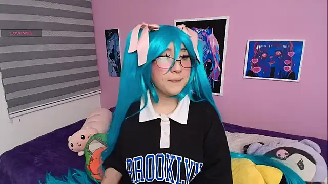 Offline Miwa_violet on StripChat