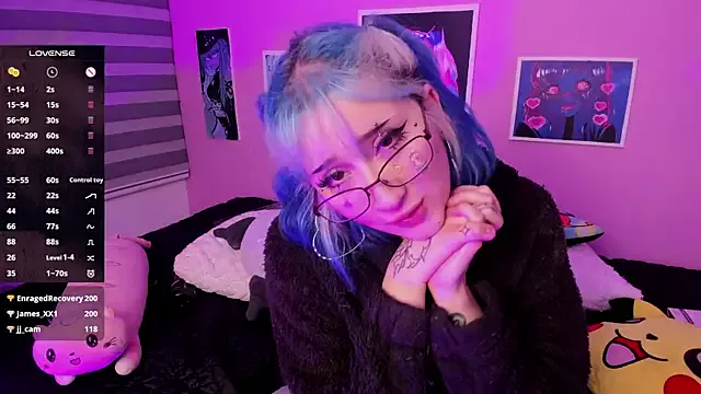 Offline Miwa_violet on StripChat