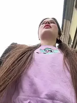 Freechat mmelicious on StripChat