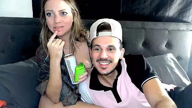 Offline molly_witha_chance on StripChat