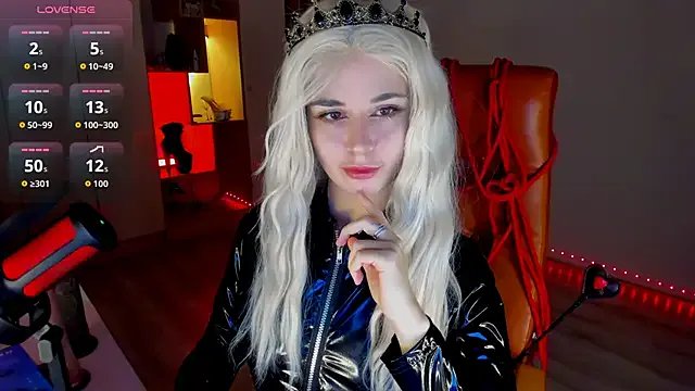 mollyposhh on StripChat