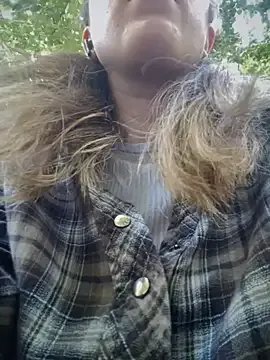 MommmyYummy on StripChat