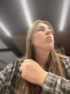 MommmyYummy on StripChat