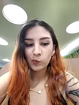 Offline Mon_Cherry on StripChat