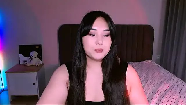 monabooty on StripChat