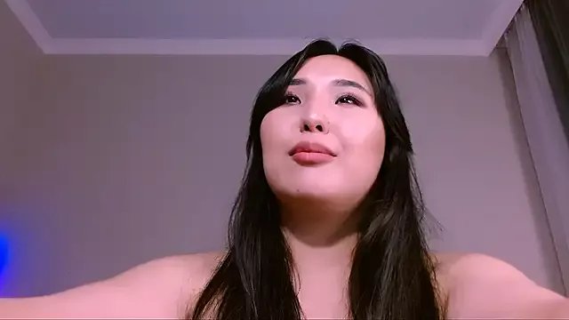 monabooty on StripChat