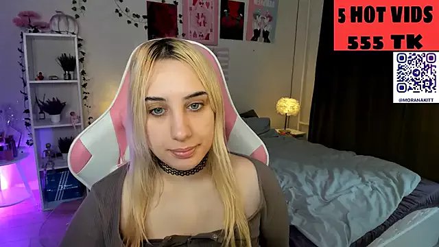 MoranaKit on StripChat