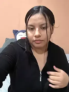 Offline morecita29 on StripChat