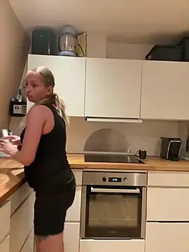 Mrs_Mr_007 on StripChat