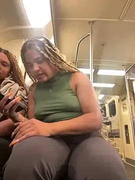 Freechat MSaunders on StripChat