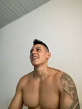 Muscle_King_Cum on StripChat