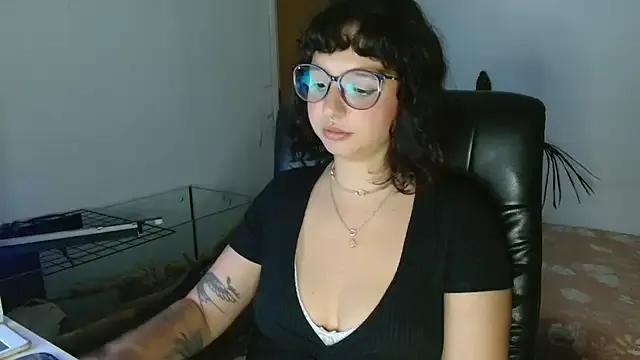 myamillor on StripChat