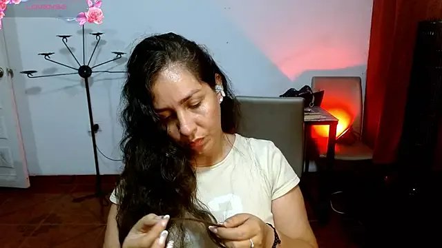 naihroby on StripChat