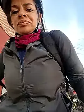 Offline NATHALIA-28_ on StripChat