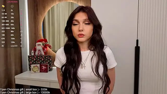 NatishaAlpern on StripChat