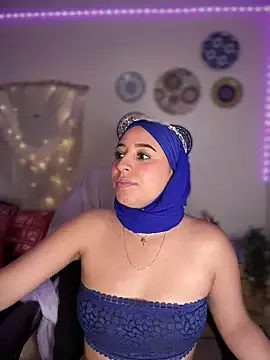 Offline Naughty_arabs on StripChat