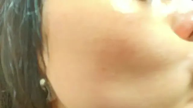 Naughty_Kittenm on StripChat